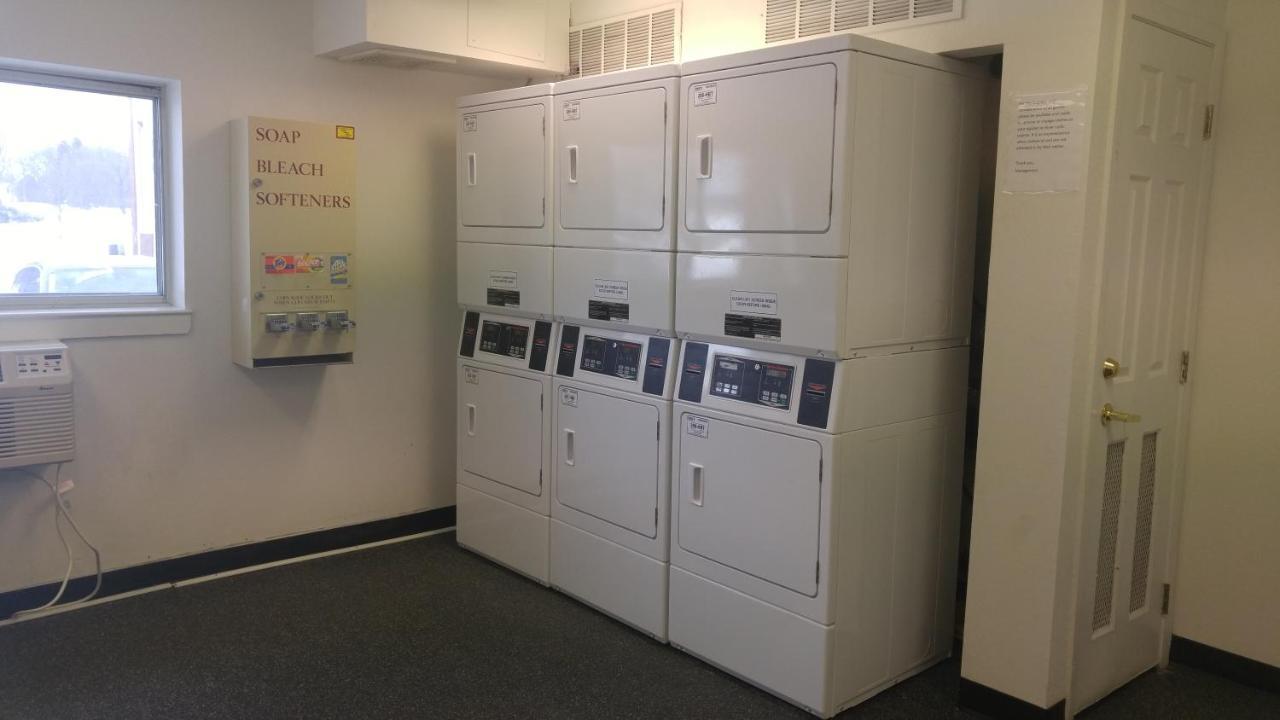 Intown Suites Extended Stay Minneapolis Mn - クーンラピッズ エクステリア 写真